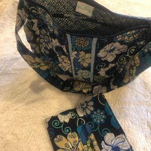 vera bradley zip shoukder bag with checkbook cover